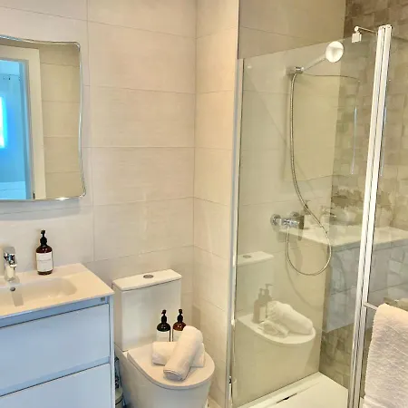 Apto Huca. Parking/wifi Incluido Apartamento