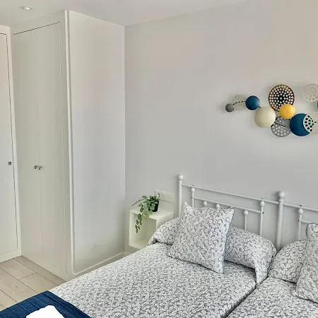 Apto Huca. Parking/wifi Incluido Oviedo