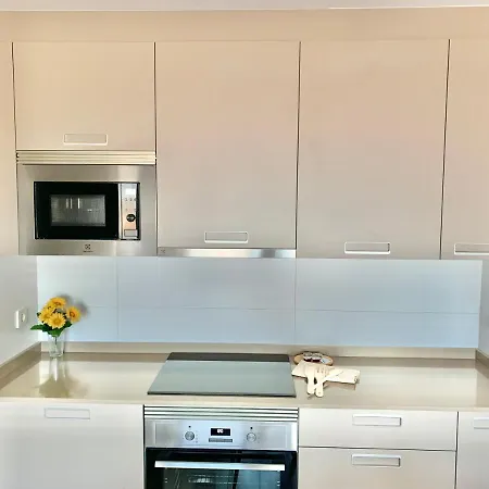 Apto Huca. Parking/wifi Incluido Apartamento