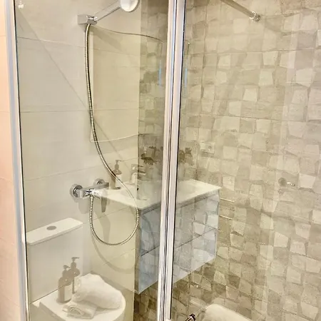 Apto Huca. Parking/wifi Incluido Apartamento *