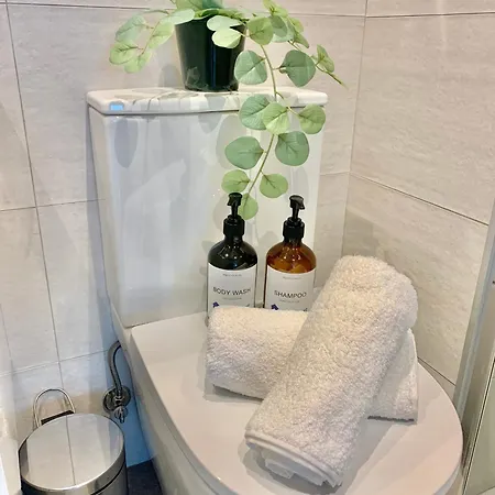 Apto Huca. Parking/wifi Incluido * Oviedo