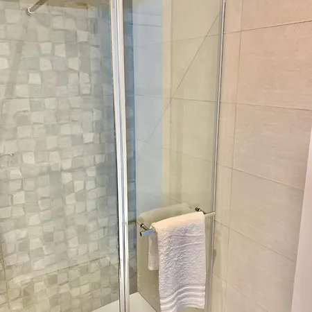 Apto Huca. Parking/wifi Incluido 奥维耶多