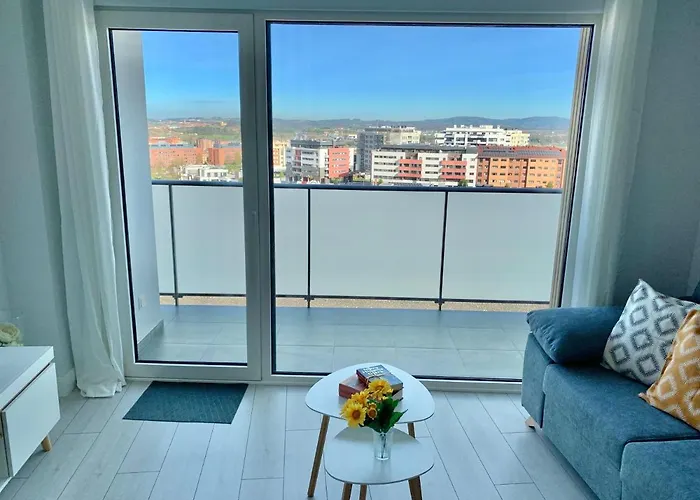 Apto Huca. Parking/wifi Incluido Οβιέδο