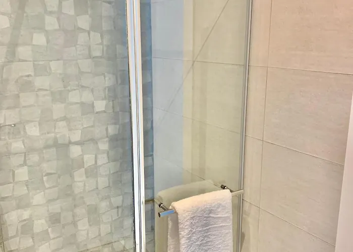 Apto Huca. Parking/wifi Incluido Οβιέδο